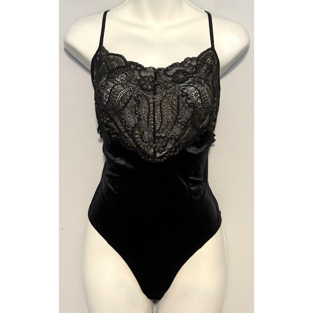 Vintage 1998 NWT Victoria’s Secret Black Velvet Teddy Lingerie Sz Large Lace